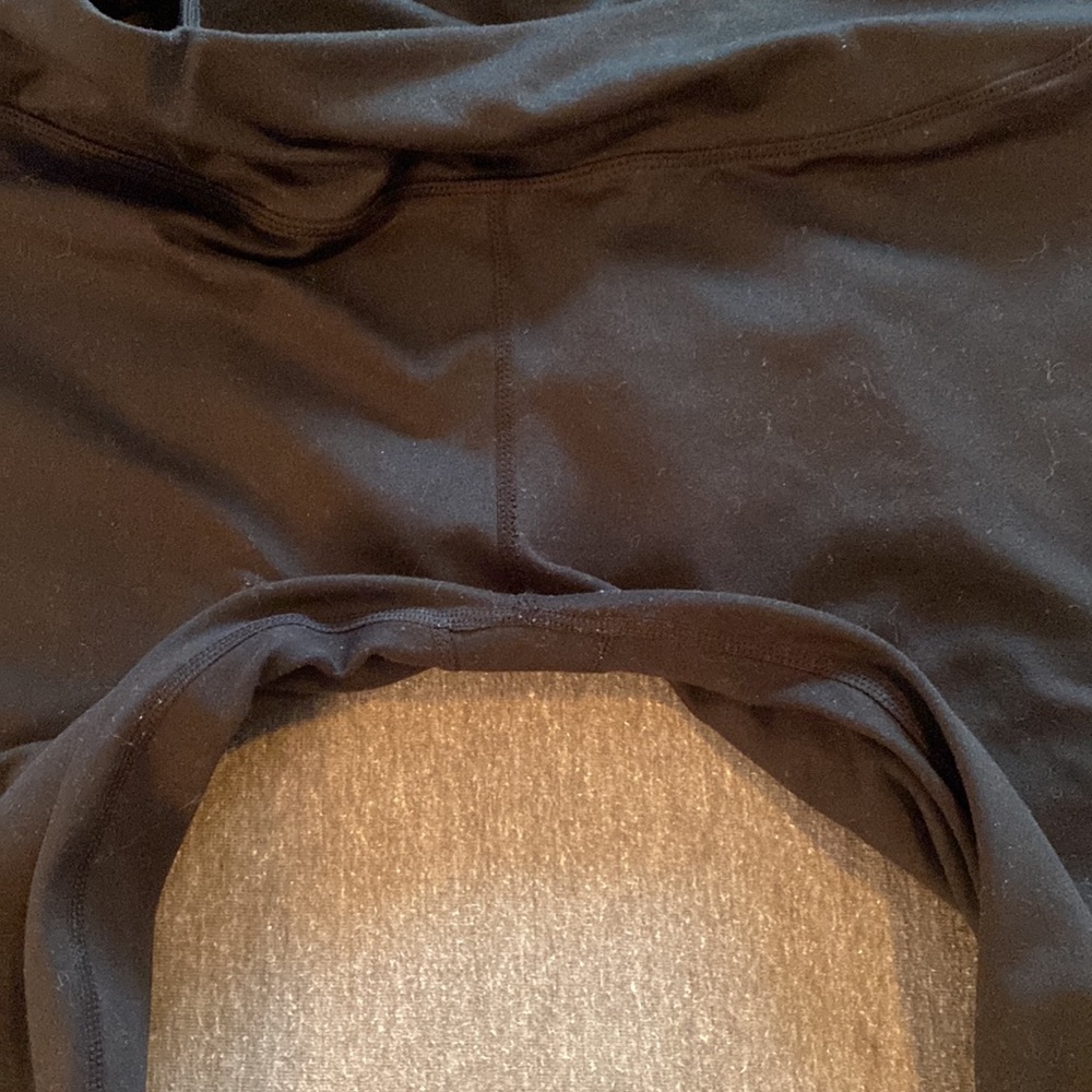 Fabletics Capris - image 6